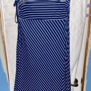 ⭐️4 for $20⭐️ Long maxi skirt navy stripe ⚓️